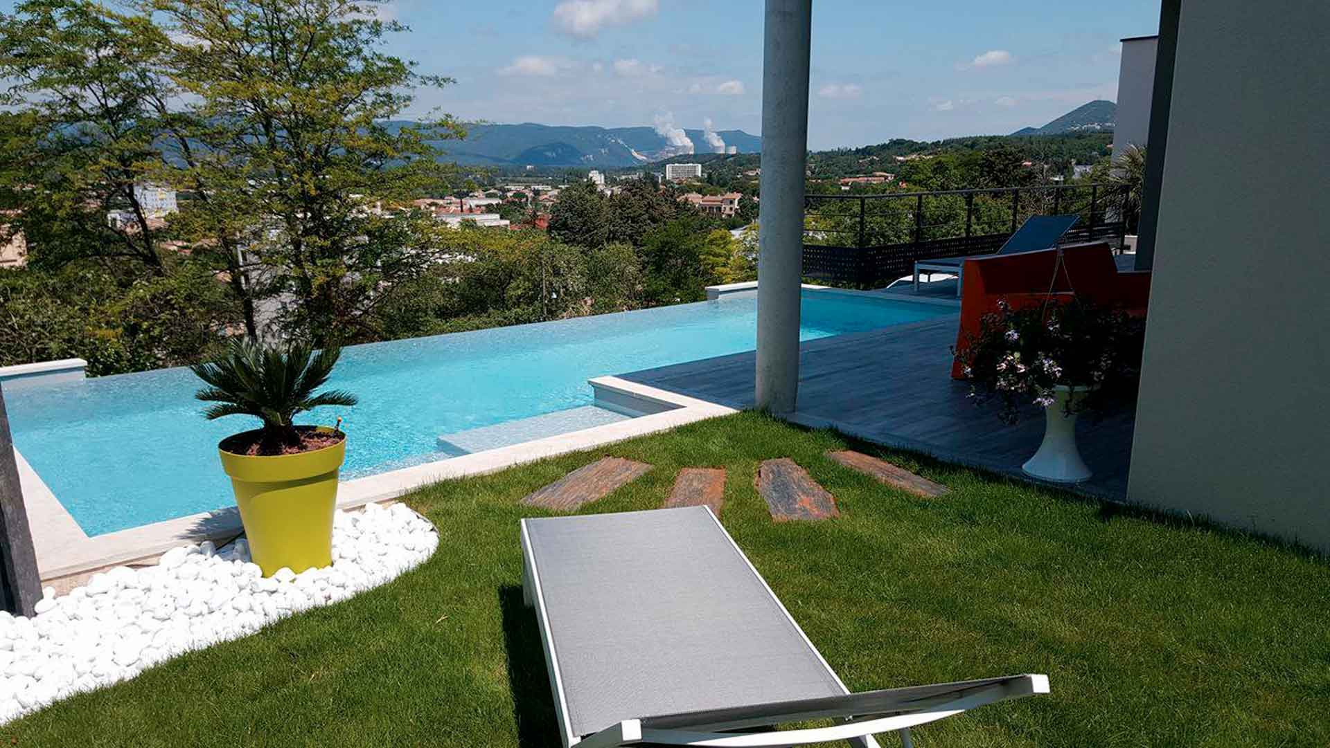 Piscine sur mesure Drôme Demiralan Construction